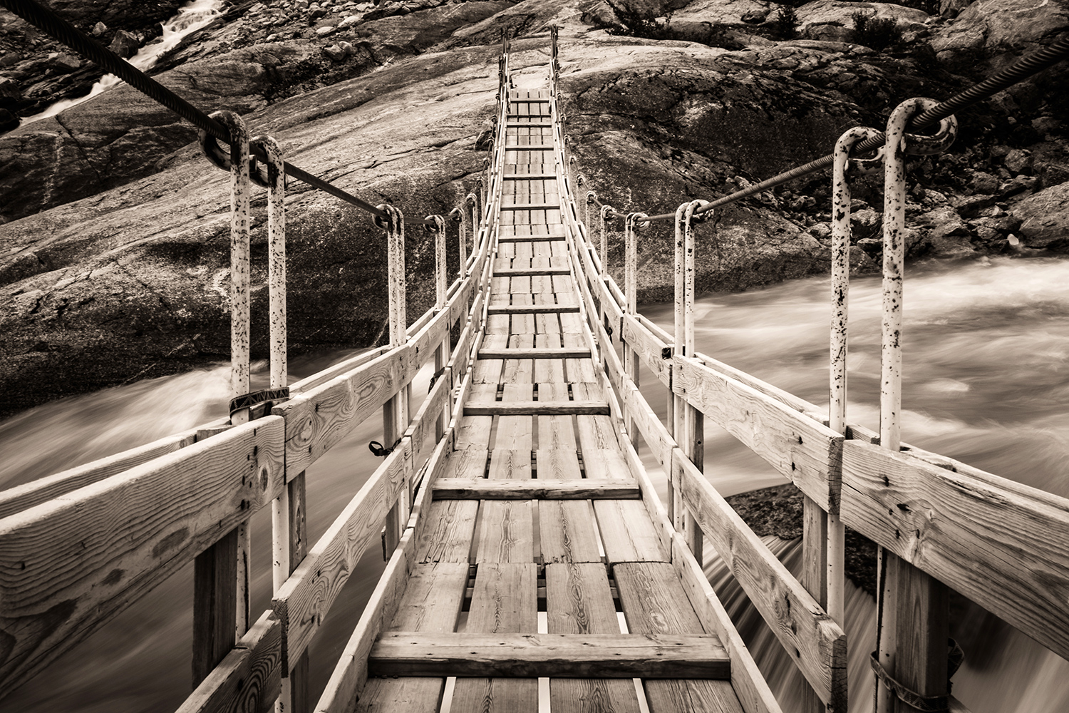 Suspension bridge Nigardsbreen - Norway
